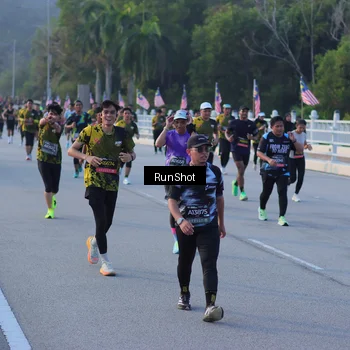 Runner Photo 7112331