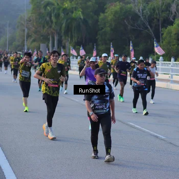 Runner Photo 7112332