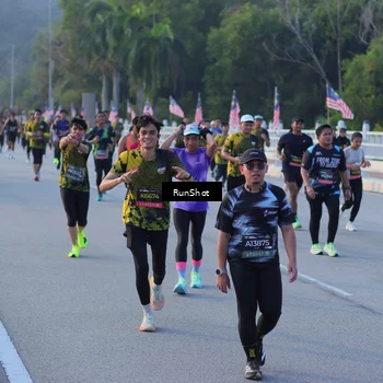 Runner Photo 7112342