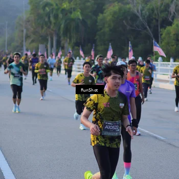 Runner Photo 7112375