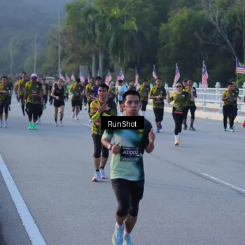 Runner Photo 7112413