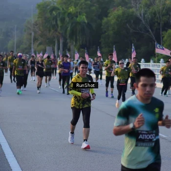 Runner Photo 7112423