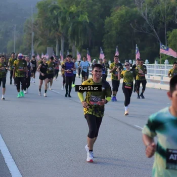 Runner Photo 7112427