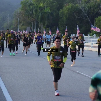 Runner Photo 7112431