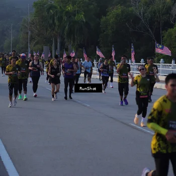 Runner Photo 7112438