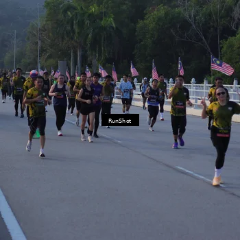 Runner Photo 7112447