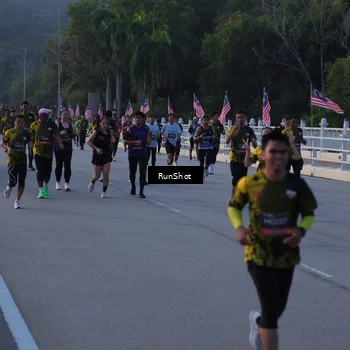 Runner Photo 7112451