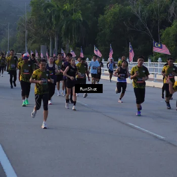 Runner Photo 7112454