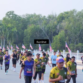 Runner Photo 7112488