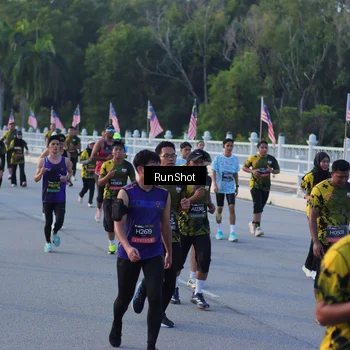Runner Photo 7112494