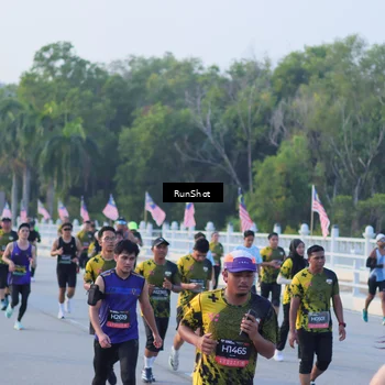 Runner Photo 7112497