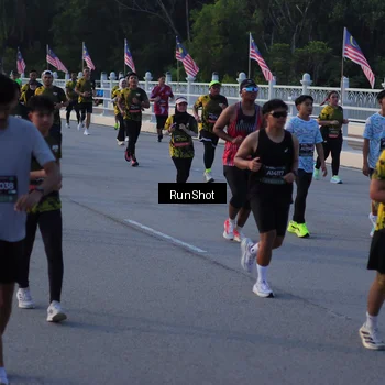 Runner Photo 7112525
