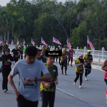 Runner Photo 7112537
