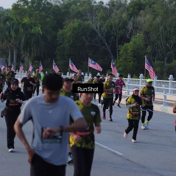 Runner Photo 7112538