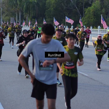 Runner Photo 7112549