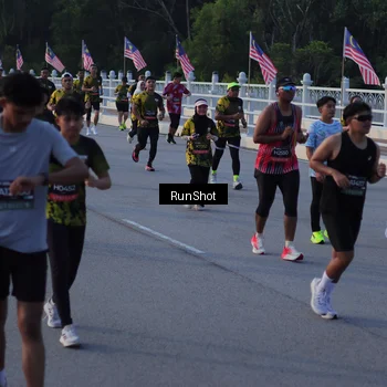 Runner Photo 7112562