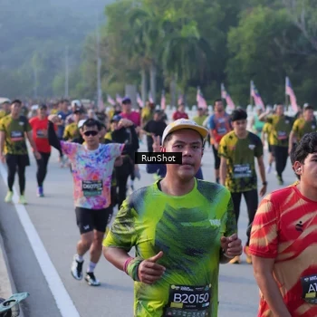 Runner Photo 7114311