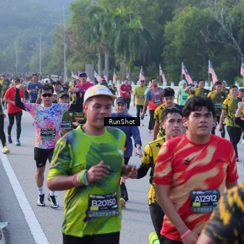 Runner Photo 7114313