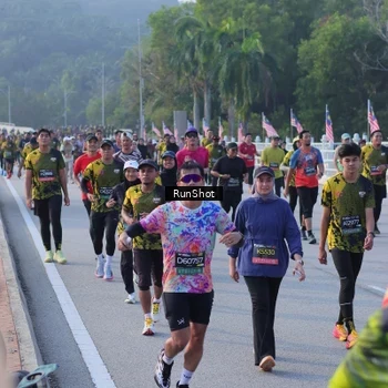 Runner Photo 7114315