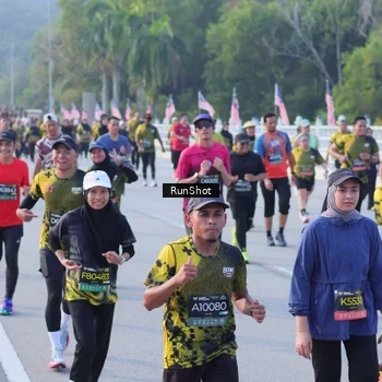 Runner Photo 7114321