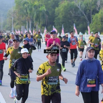 Runner Photo 7114322