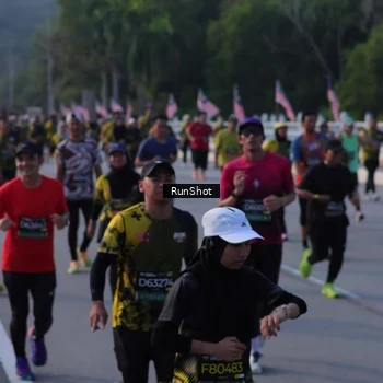 Runner Photo 7114333