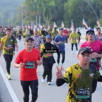 Runner Photo 7114340