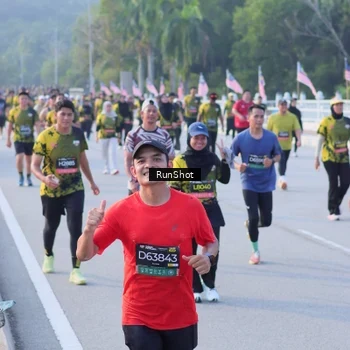 Runner Photo 7114346