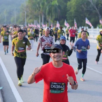 Runner Photo 7114348