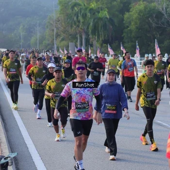 Runner Photo 7114364