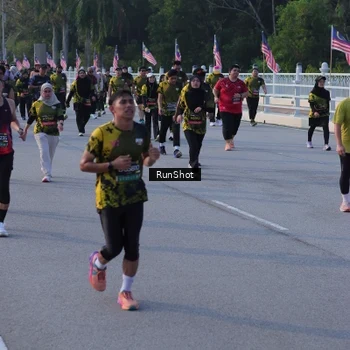 Runner Photo 7114400