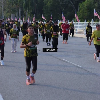 Runner Photo 7114404