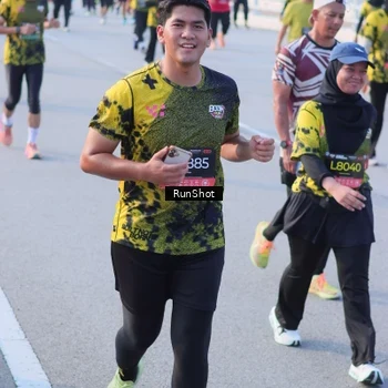 Runner Photo 7114416