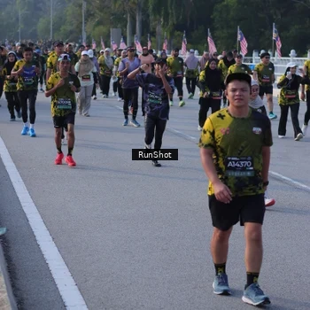 Runner Photo 7114422