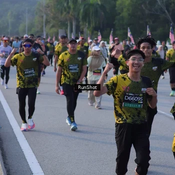 Runner Photo 7114444