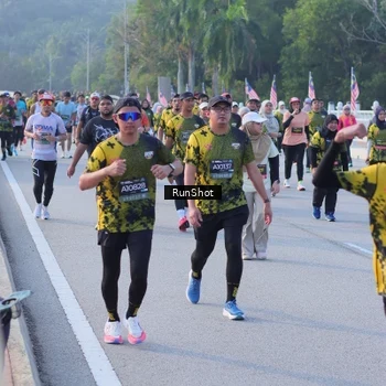 Runner Photo 7114445
