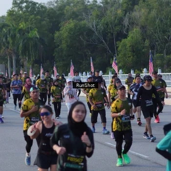 Runner Photo 7117759