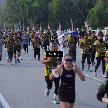 Runner Photo 7117764