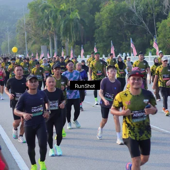 Runner Photo 7117785