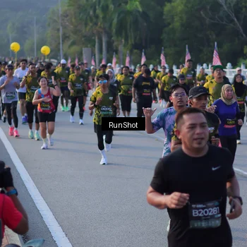 Runner Photo 7117818