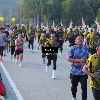 Runner Photo 7117823