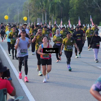 Runner Photo 7117829