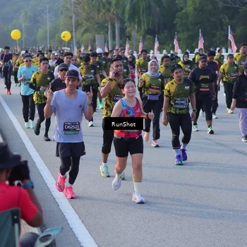 Runner Photo 7117834