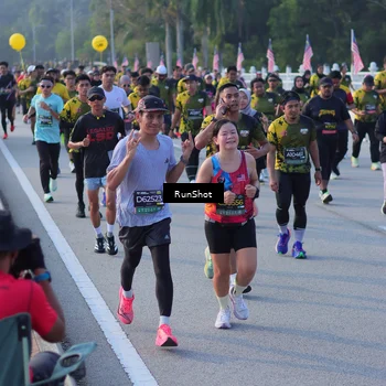 Runner Photo 7117836