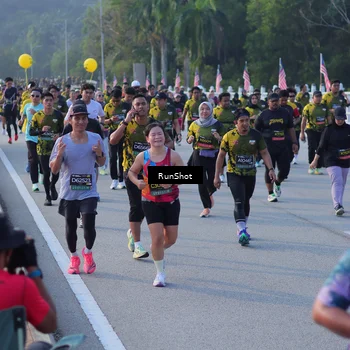 Runner Photo 7117837