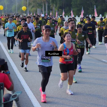 Runner Photo 7117838