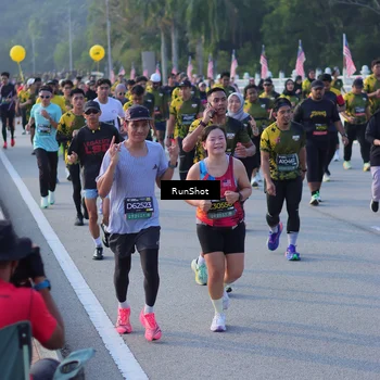 Runner Photo 7117841
