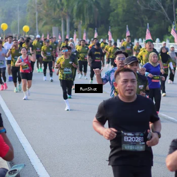 Runner Photo 7117844