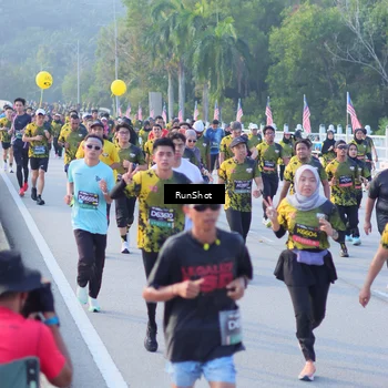 Runner Photo 7117849