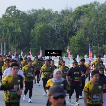 Runner Photo 7117859
